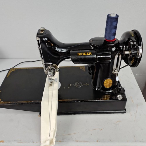 Vintage singer 221k - vintage,