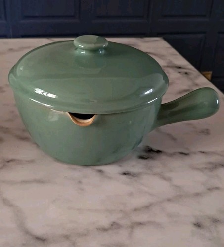 Denby manor green pouring - denby,