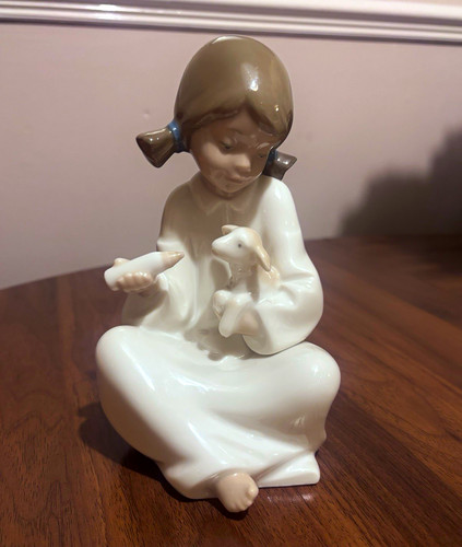 Nao porcelain girl with - porcelain,