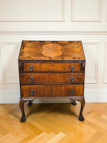 Antique mid 20th - an,