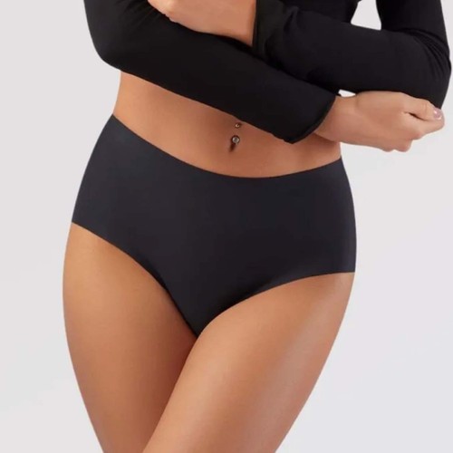 High waisted briefs - high,