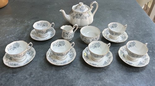 Royal albert bone china - albert,