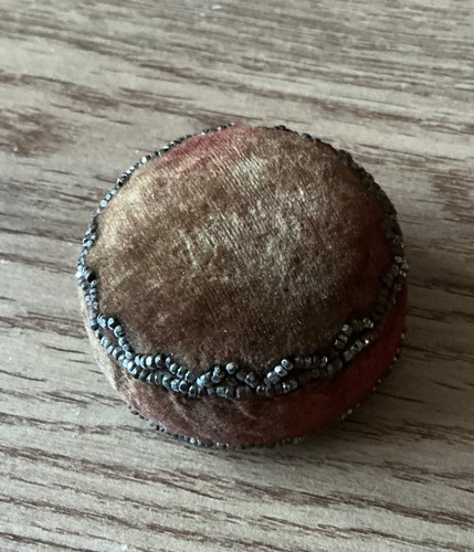 Antique victorian sewing micro - victorian,