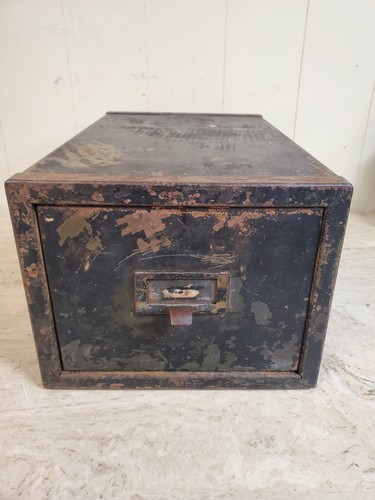 Vintage industrial metal - industrial,