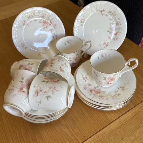 Royal albert breath of - royal,