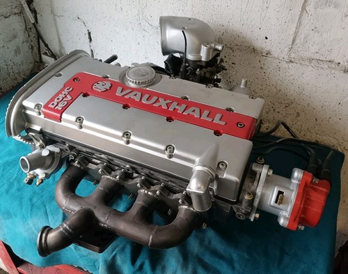 Vauxhall c20xe cylinder head - cylinder,
