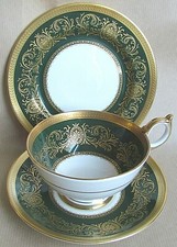 AYNSLEY IMPERIAL 193 LAUREL GREEN TEA CUP TRIO (6389)