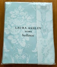 LAURA ASHLEY Josette Printed
