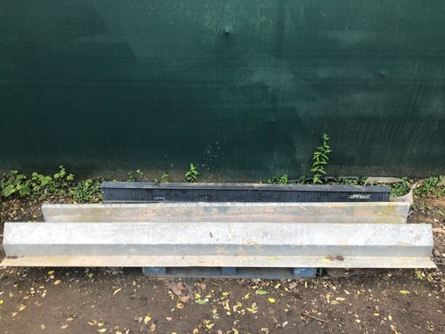 Various size catnic lintels - various,