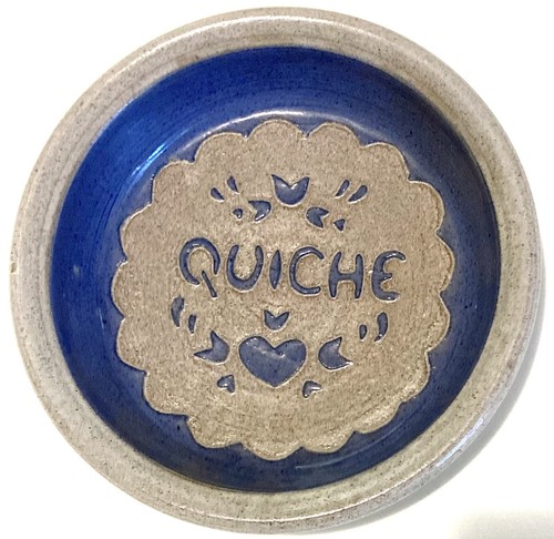 Signed vintage 50s quiche - signed, bake