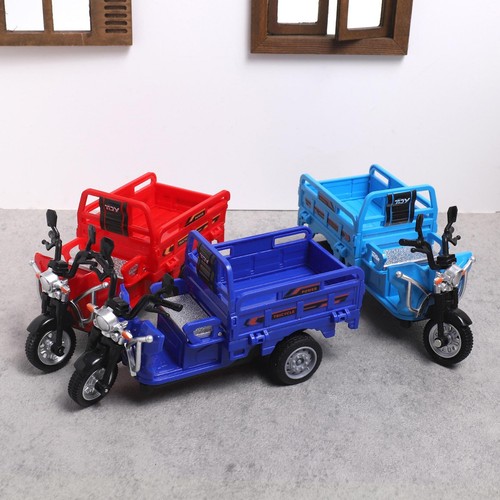 Pull back tricycle toy - pull,