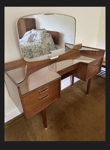 Plan 1950s retro bedroom - retro,