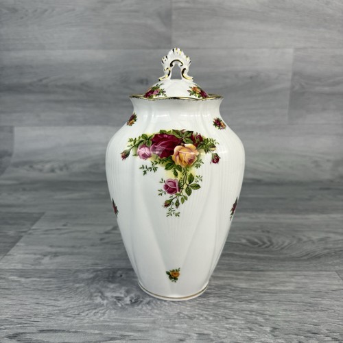 Vintage royal albert old - royal,