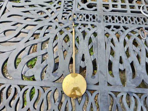 Antique fusee clock lead - fusee,