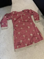 Women’s Pink and Green