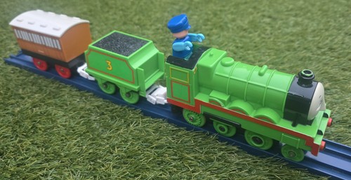 Thomas and friends tomy train - tomy,