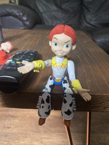 Disney pixar jessie doll - pixar,