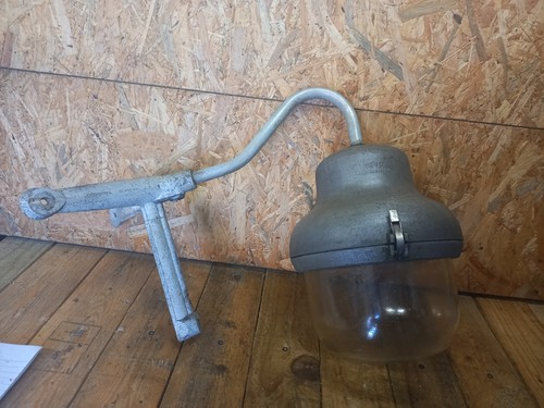 Revo vintage street - vintage, light