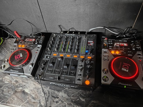 Pioneer djm 700 - and, pair