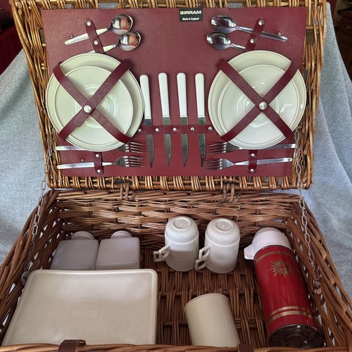 Sirram large vintage wicker - vintage,
