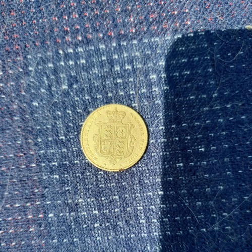 22ct gold half sovereign - 22ct,