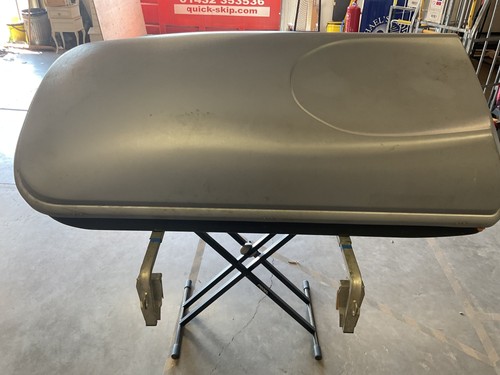 Roof cargo box - key, lock