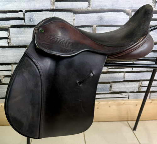 Wide ideal vsd - wide, saddle