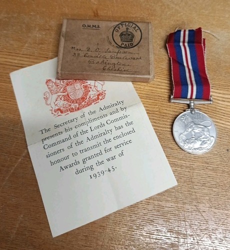 Original ww2 boxed - ww2, papers