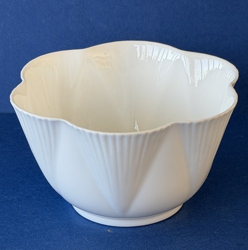 Vintage shelley dainty - vintage,