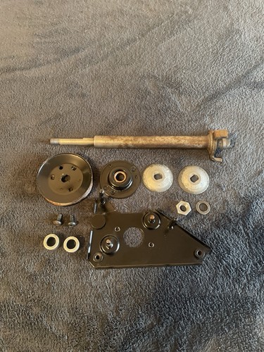 Qualcast 17s 43s drive - drive, shaft