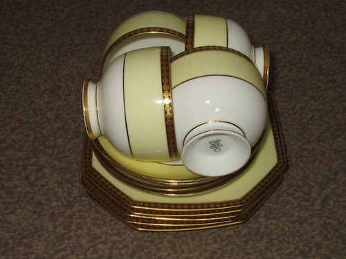 Vintage cups x saucers 5 - x,