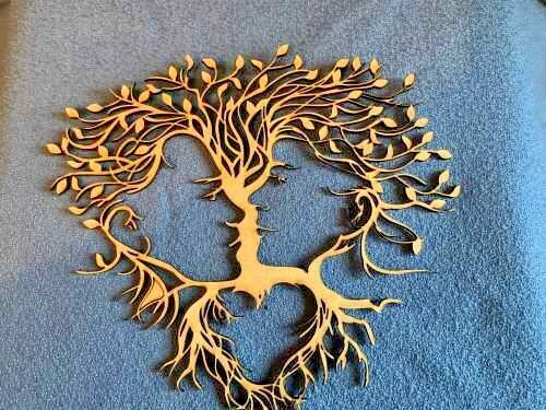 Wooden mdf kissing faces tree - wooden,