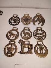 VINTAGE HORSE BRASSES X 9 (550)