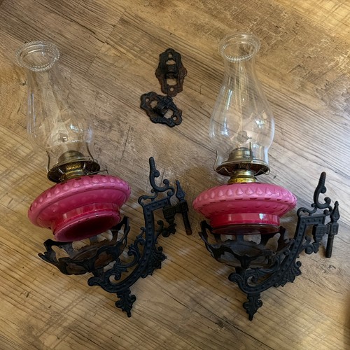 Cranberry glass wall oil - glass,