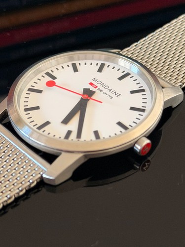 Mondaine evo quartz bracelet - mondaine,