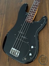 Yamaha Precision Bass, Black