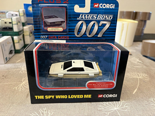 Corgi 007 james bond - spy, who