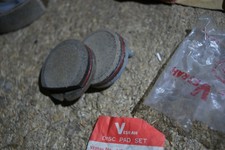 HONDA CB750K CB50K0 CB550 CB450K CB40OF  FRONT BRAKE CALIPER PADS 45105-390-006