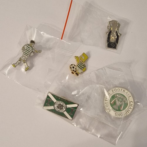 Celtic badges - celtic, fc