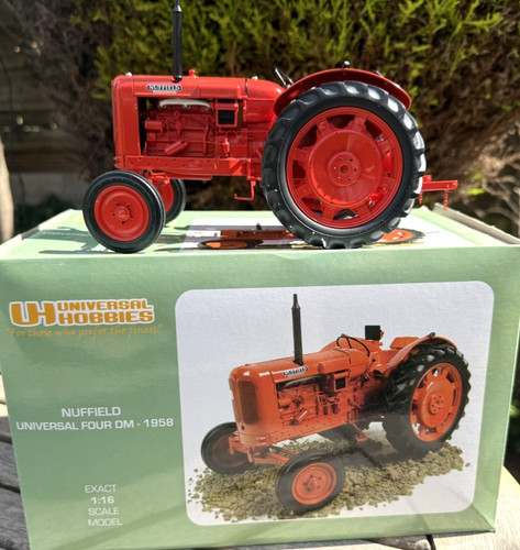 Universal hobbies 16 - universal, 1/16