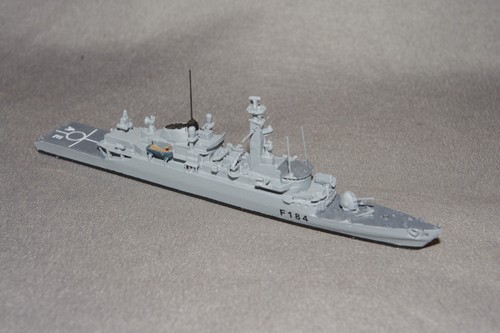 Albatros frigate f184 hms - gb,