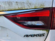 ✅️ Genuine Toyota Avensis