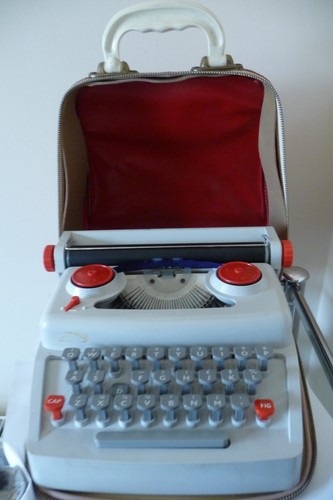 Vintage 1960s petite - vintage,