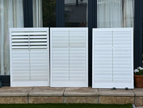 White wood plantation shutter - wood,