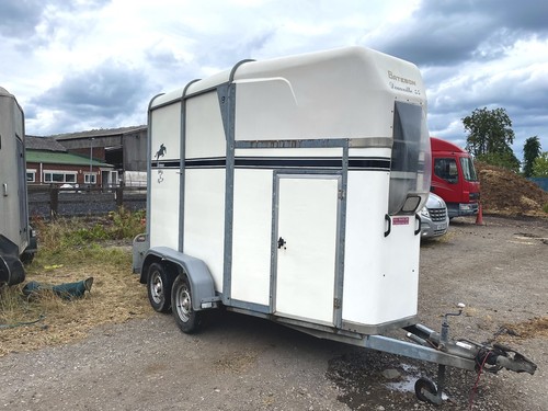 Bateson deauville horse - ,