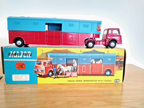 Corgi toys 1130 circus horse - corgi,