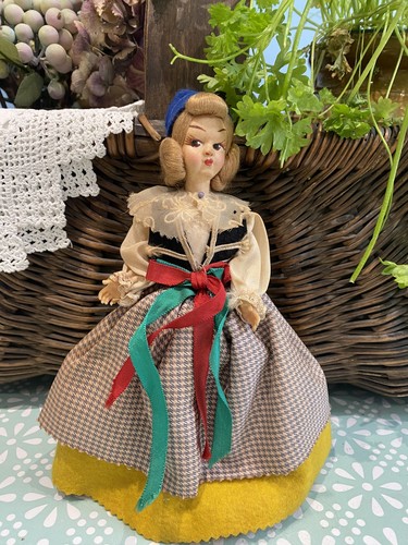 Vintage italian lady - italian, doll