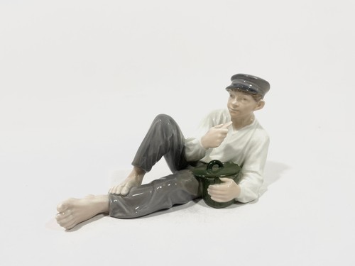 Royal copenhagen 865 boy - 865,