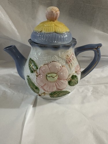 Vintage small blue and white