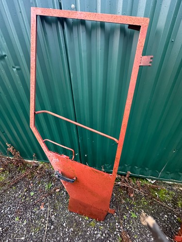 Valmet tractor door - valmet, 655